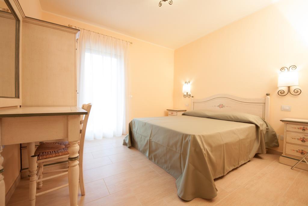 Agriturismo Il Grappolo Lazise Habitación foto